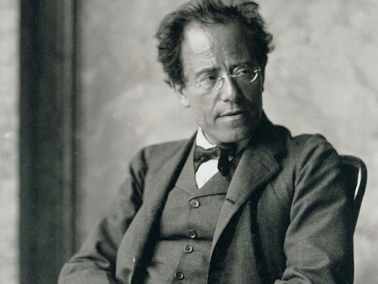 Magisterial Mahler symphonies