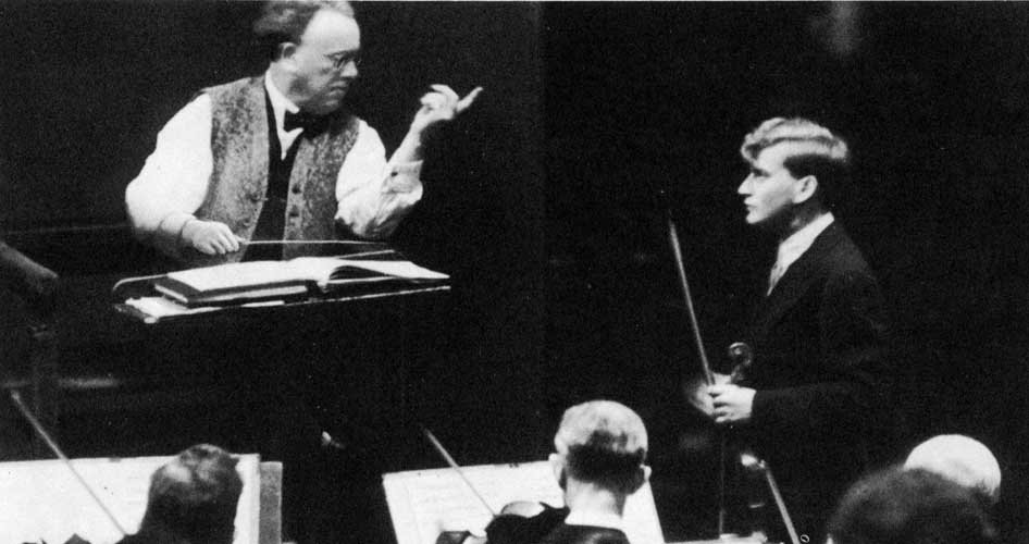 1938 - Willem Mengelberg, Yehudi Menuhin, première van het Vioolconcert van Schumann
