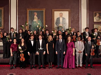 Jubileumconcert 25 jaar Academie - academisten met Koningin Maxima