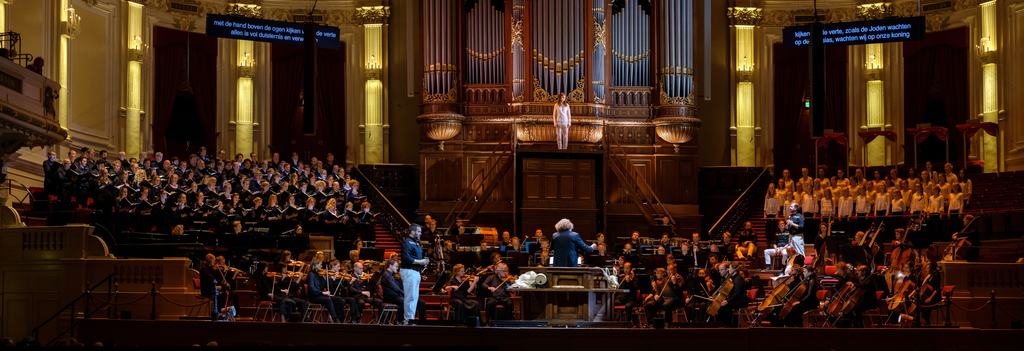 Jeanne d'Arc au bûcher door het Concertgebouworkest o.l.v. Stéphane Denève