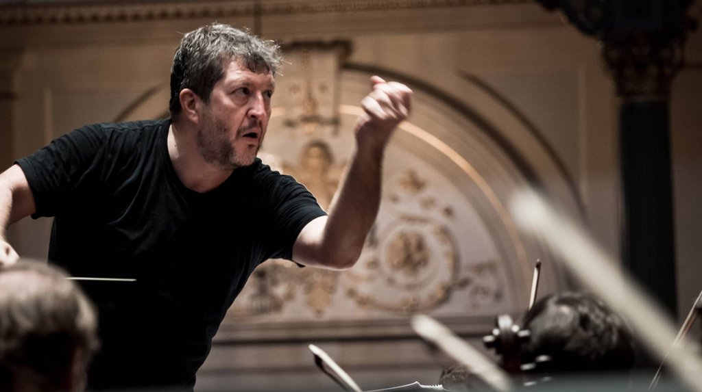 2016 - Thomas Adès repeteert zijn compositie These premises are alarmed
